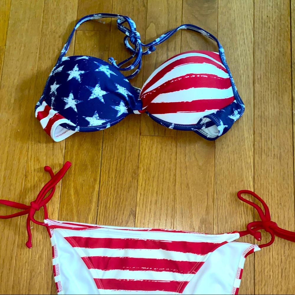 Bikini top and bottoms